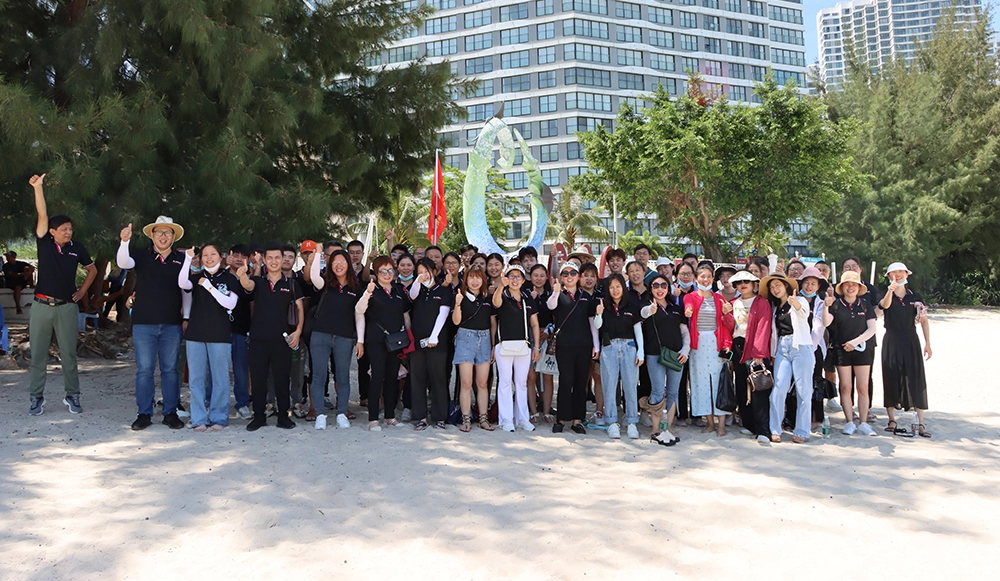 夏季海灘團隊建立活動