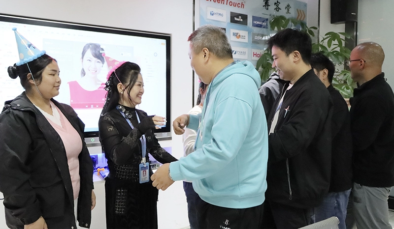 溫暖同行，一個慶祝生日